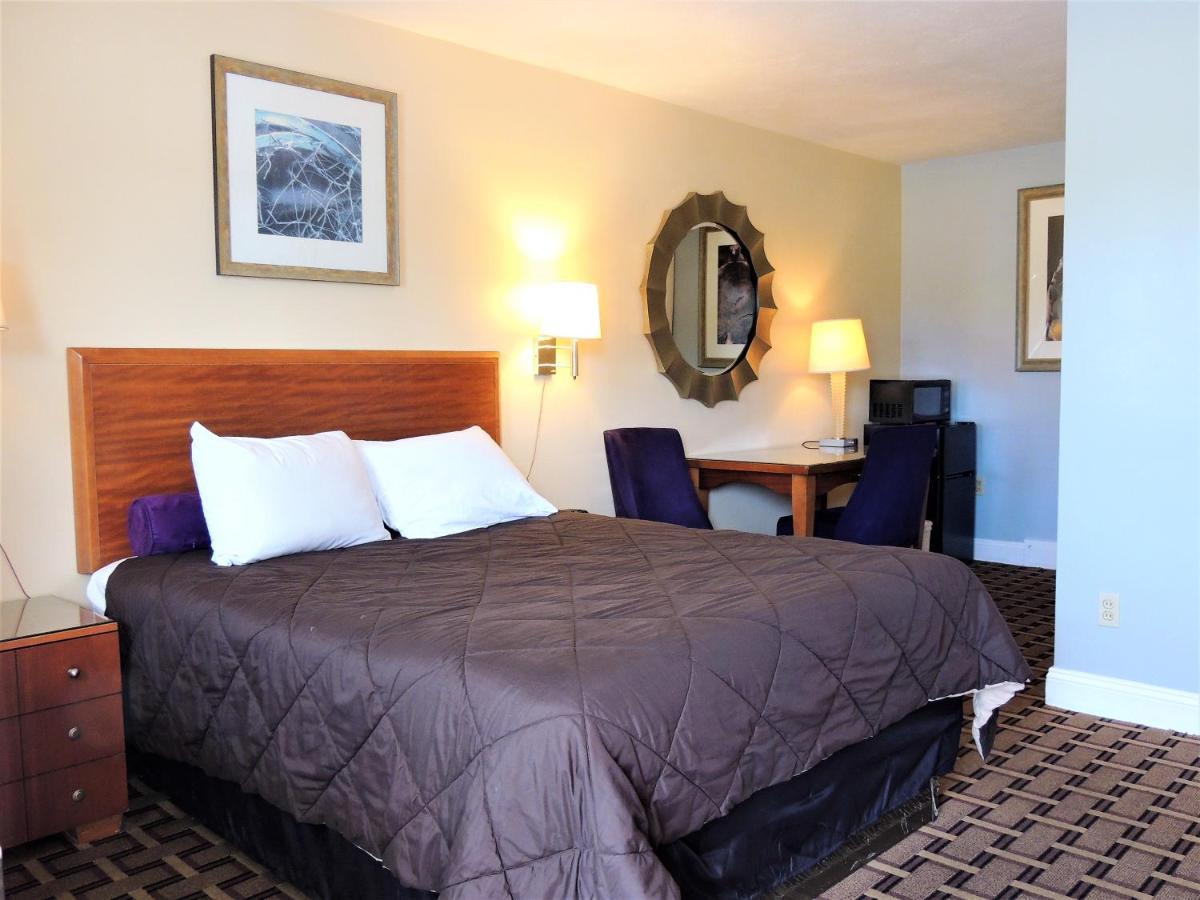 Windsor Motel กรอตัน ภายนอก รูปภาพ